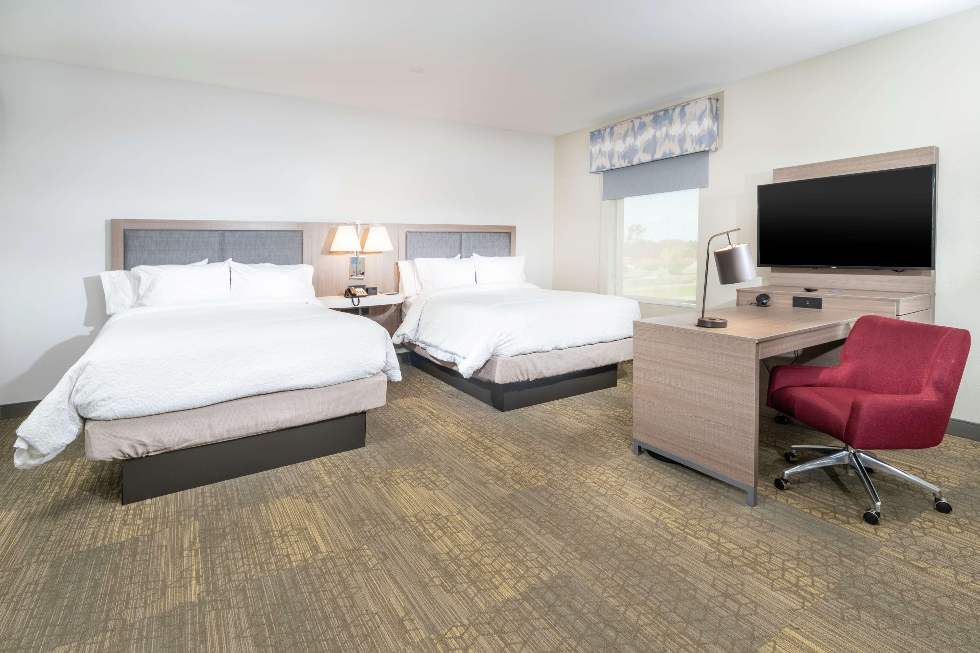 Hampton & Hotel Santa Maria (Santa Barbara County)